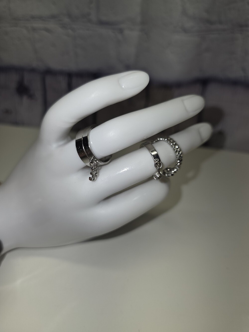 H&M Silver-Tone Dangle Charm Rings Stackable Set Of 4 Nautical - Picture 3 of 3